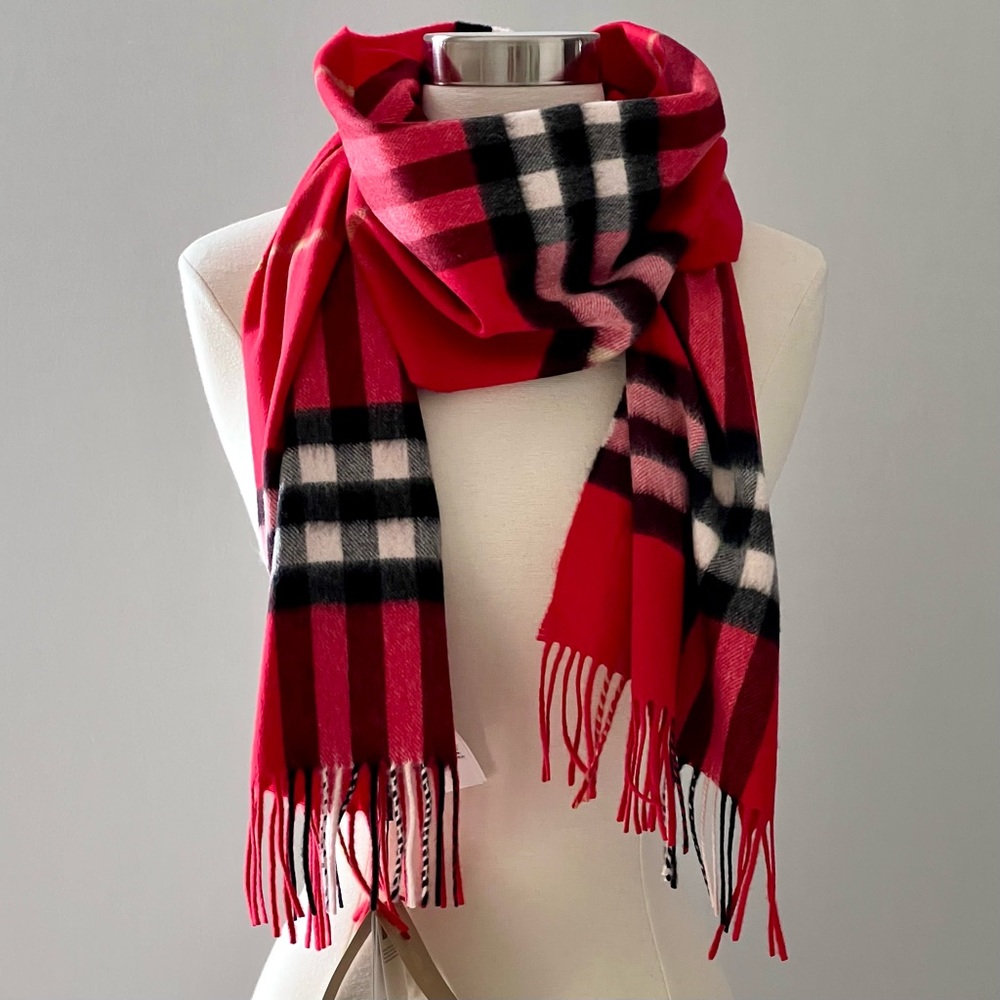 Burberry Cashmere Giant Check Scarf in Bright Military Red